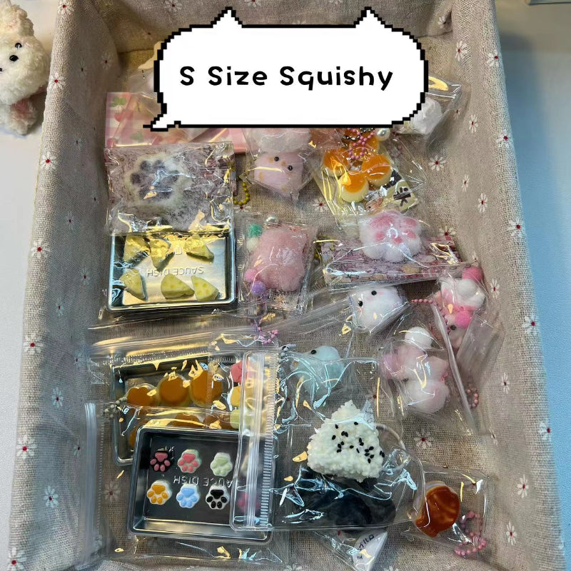 Mystery Box !(Freebiesfor every order)
