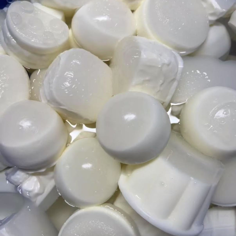 New Feeling Taba squishy( very sticky and very slow to rebound)