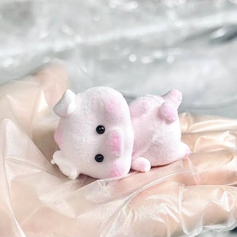 1Pcs Handmade Silicone Squishy Mini Piggy (Random Shape)