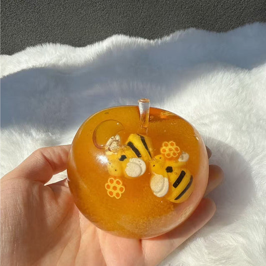 Honey Apple (Pre-order Now, Shipping Starts March 25)