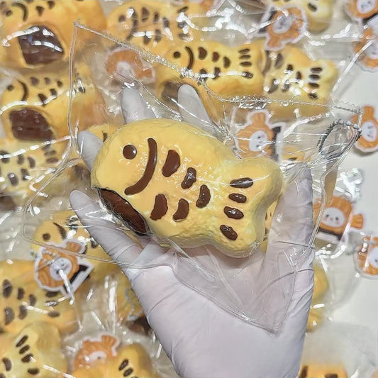 Taiyaki Taba Squishy Toy